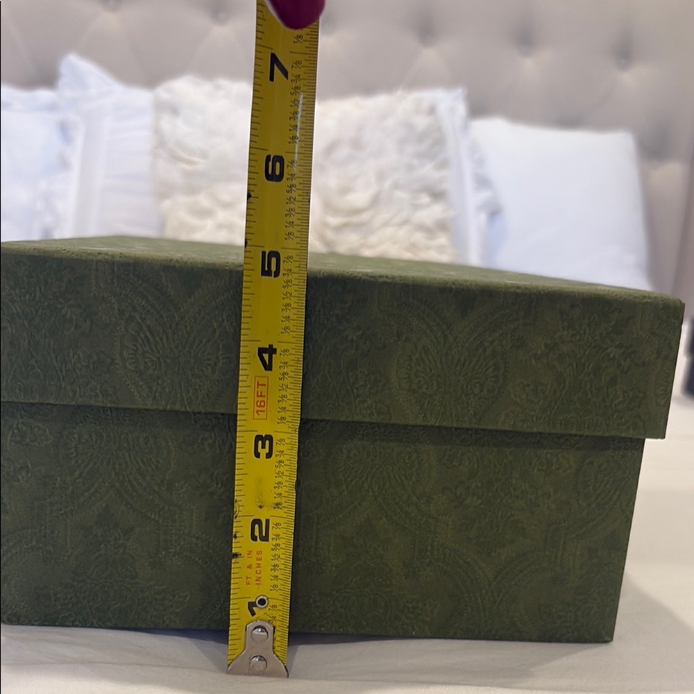 Gucci Green Patterned Box - Picture 4 of 7